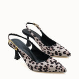 Loventino Ysalaela Kadın Arkası Açık Sivri Burun Stiletto 0012700 Ten Leopar, şık ve zarif stiletto tasarımıyla modern kadınların ve zarif görünüm arayanların tercih ettiği lüks ayakkabı.