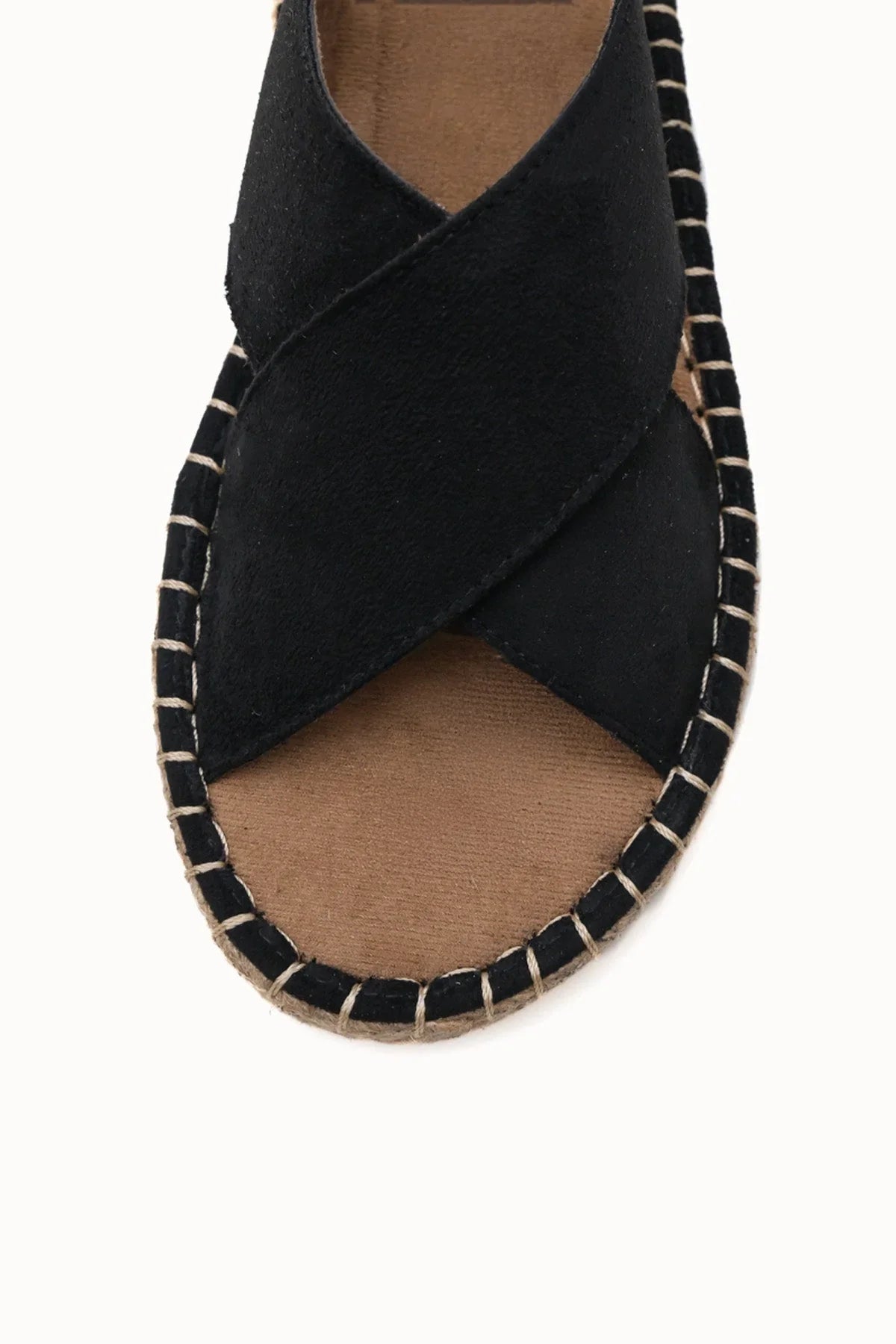Detaylı işçiliğe sahip Loventino Elinthion Kadın Sandalet 00122302 Siyah, lüks moda tutkunları için ideal seçim.