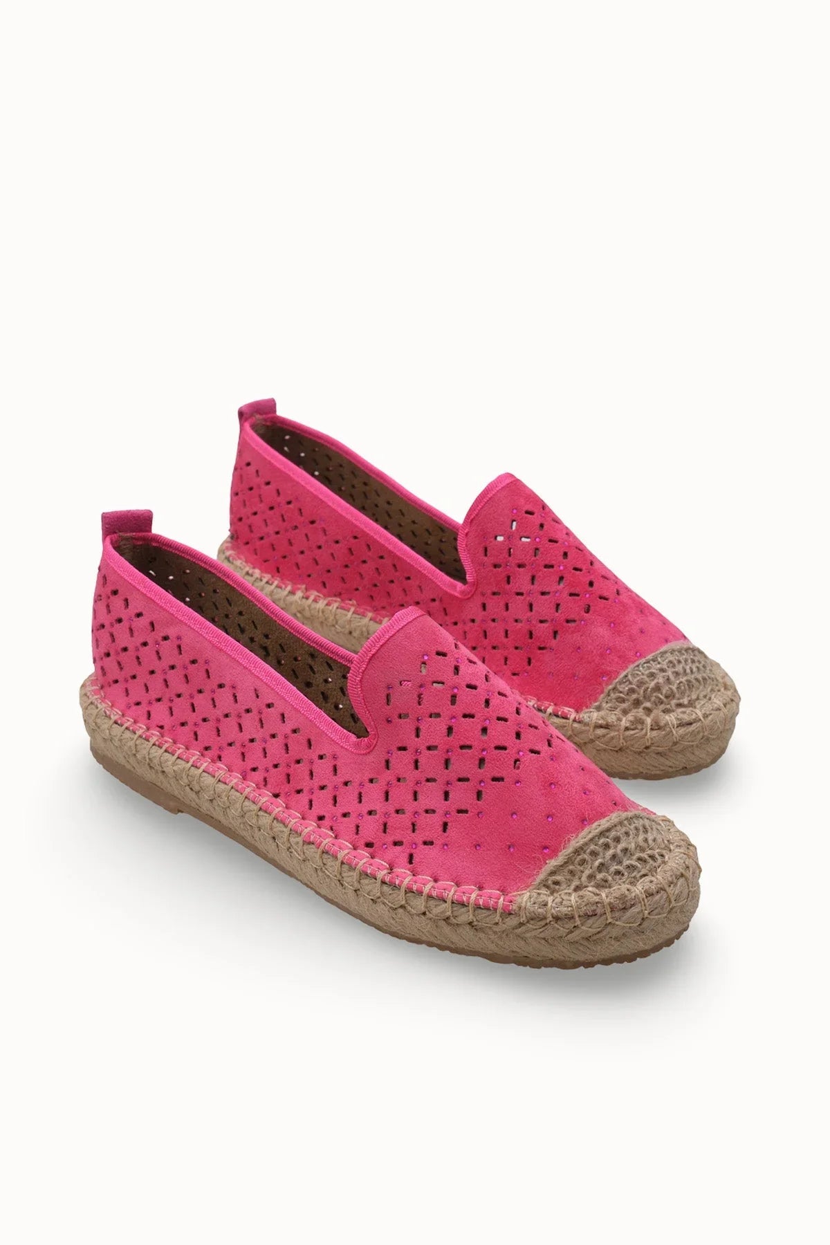 Loventino Iohnalyn Kadın Espadril 00121 Fuşya, şık ve lüks tasarıma sahip, yaz aylarında rahatlıkla giyilebilecek kaliteli espadril.