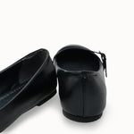 Her kıyafete uyum sağlayan Loventino Ghessinu Kadın Babet 0012230 Siyah Cilt.