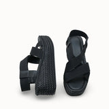 Modern ve şık Loventino Kadın Yüksek Topuklu Sandalet 0012460 Siyah, ferah açık tasarımıyla yaz aylarında konfor sunar.