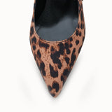 Loventino Ysalaela Kadın Arkası Açık Sivri Burun Stiletto 0012700 Taba Leopar, şıklığı ve konforuyla her ortamda dikkat çeken stil.