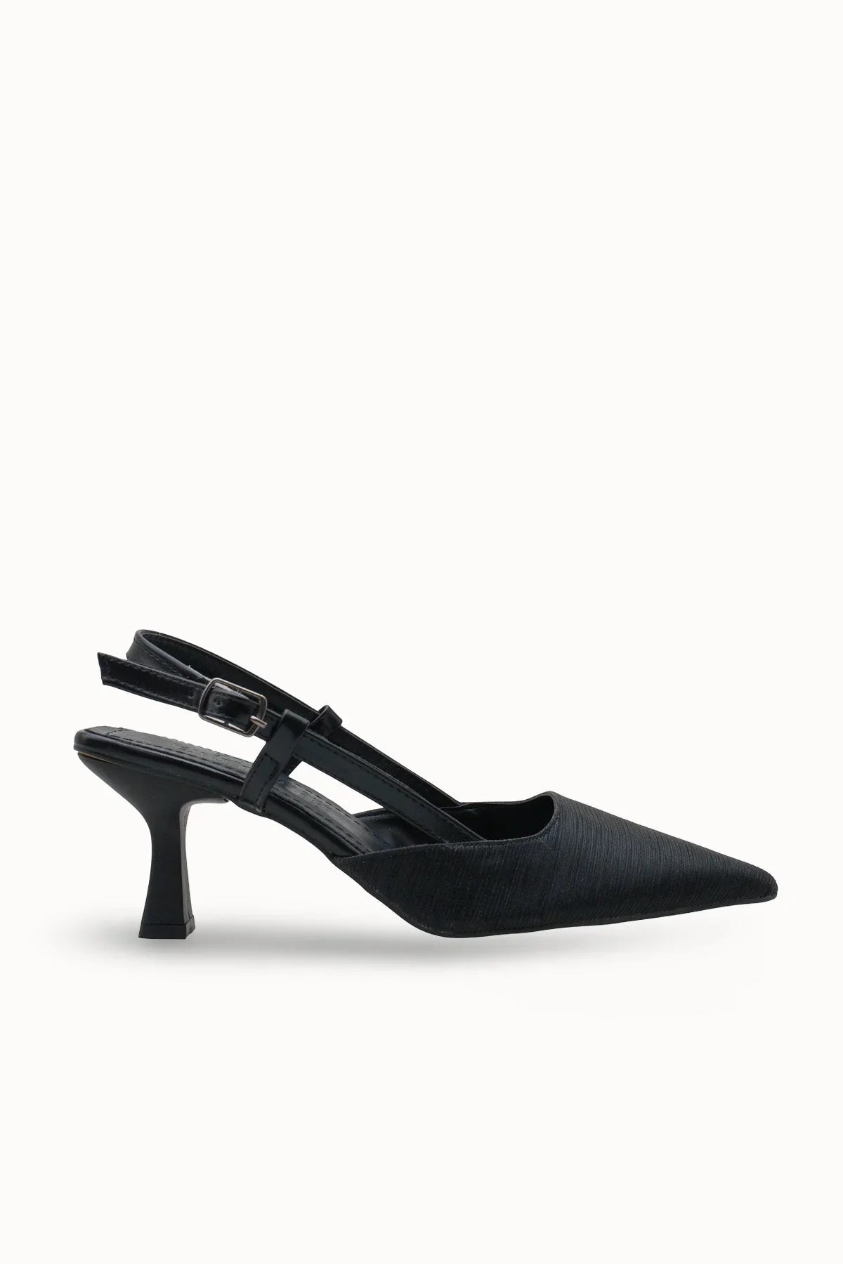 Loventino Evelniel Kadın Arkası Açık Sivri Burun Stiletto 001209 Siyah Dokulu, lüks stiletto tasarımıyla şıklığınıza şıklık katıyor.