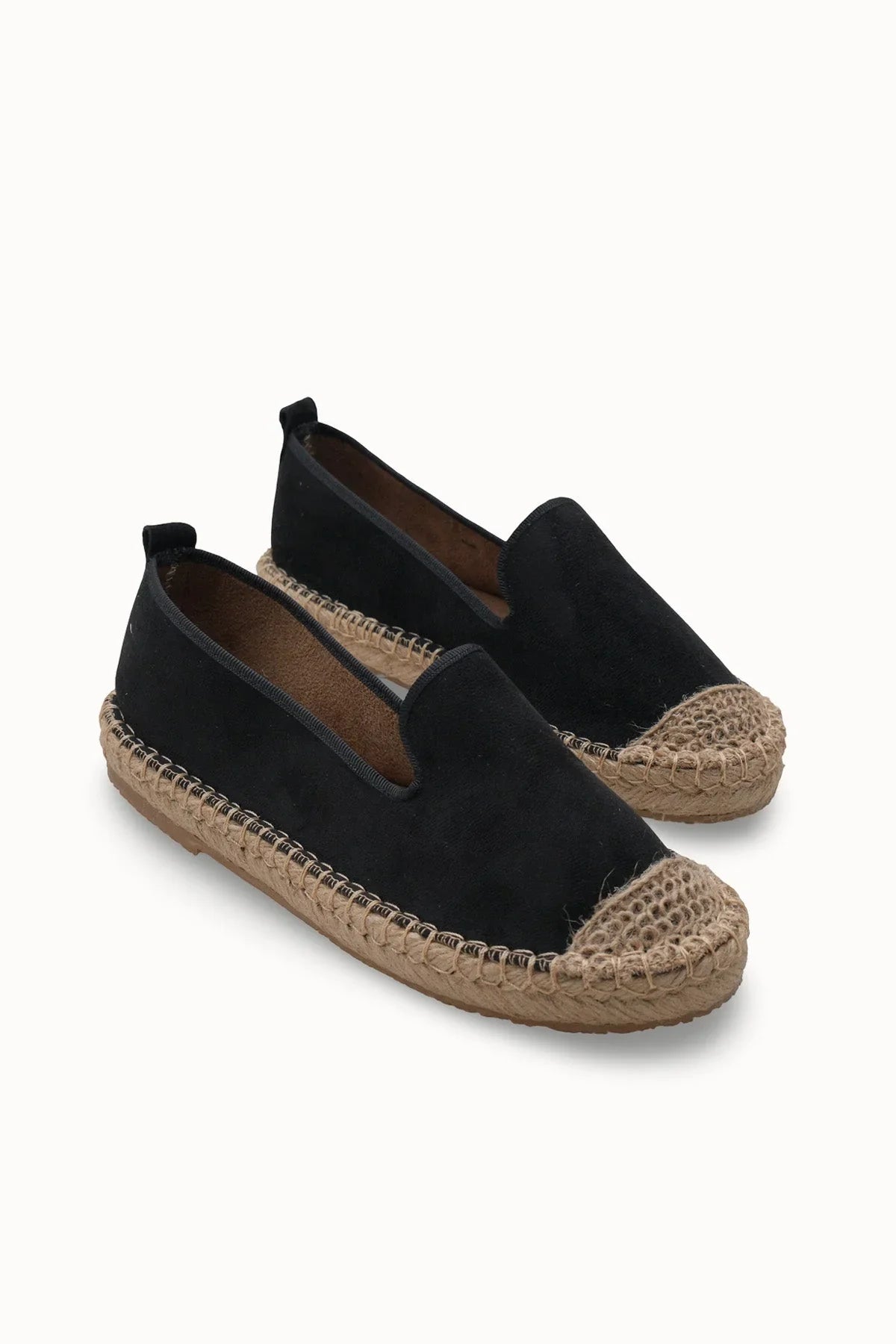 Loventino Giselnesia Kadın Espadril 00123 Siyah, şık ve lüks tasarımıyla yaz aylarının vazgeçilmezi.