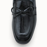 Riccon Loventino Kadın Babet 001295, siyah cilt malzemeden üretilmiş zarif ve lüks kadın ayakkabısı.