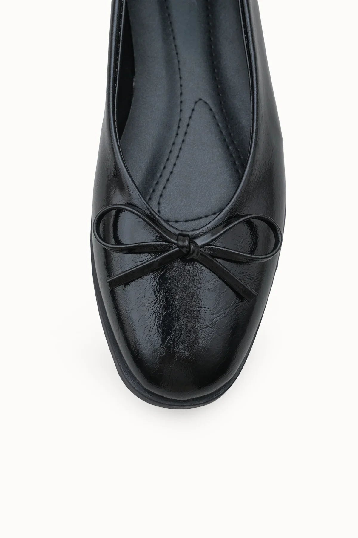 Riccon Loventino Kadın Babet 001296 Siyah Cilt - Babet modasında öne çıkan şıklık ve kaliteli işçiliği bir araya getiriyor.