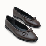 Riccon markasının sunduğu Loventino Kadın Babet 001296 Kahverengi Cilt, konfor ve stilin buluştuğu özel bir parça.