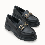 Riccon Loventino Kadın Loafer 0012551 Siyah, zarif detaylarıyla konforu ve şıklığı bir arada sunar.