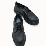 Riccon Loventino Oknyrth Kadın Bağcıklı Loafer 00121990 Siyah Cilt, zarif tasarımıyla gündelik şıklığınızı artırın.