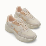 Riccon Loventino Kadın Sneaker 0012152 Ekru Taba, ortopedik iç tabanı ve minimal profili ile ofis ve dış mekan için ideal bir seçenek.