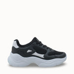 Loventino Kadın Sneaker 0012152 Siyah Beyaz, ofis ile dış mekanlarda şıklığınızı tamamlayacak, yüksek kaliteli malzemelerle üretilmiş lüks spor ayakkabı.