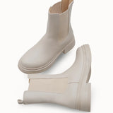 Riccon Loventino Vennalue Kadın Chelsea Bot 0012702 Ten, zarif detayları ve konforlu yapısıyla her kıyafeti şık bir şekilde tamamlayan özel bir tasarım.