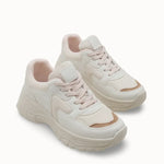 Loventino Kadın Sneaker 0012140 Bej Vizon, konforlu ve şık vegan deri tasarımıyla günlük şıklığı tamamlayan spor ayakkabılar.