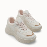 Loventino Kadın Sneaker 0012140 Bej Vizon, konforlu ve şık vegan deri tasarımıyla günlük şıklığı tamamlayan spor ayakkabılar.