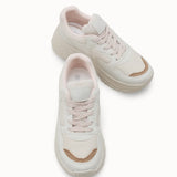 Loventino Kadın Sneaker 0012140 Bej Vizon, minimalist profili ile her teknoloji kombinine uyum sağlayan lüks spor ayakkabılar.