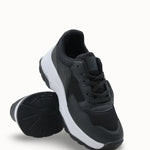 Riccon Loventino Kadın Sneaker 0012140 Siyah Beyaz, şık ve rahat spor ayakkabı, minimalist tasarım, vegan deri, konforlu ortopedik iç taban.