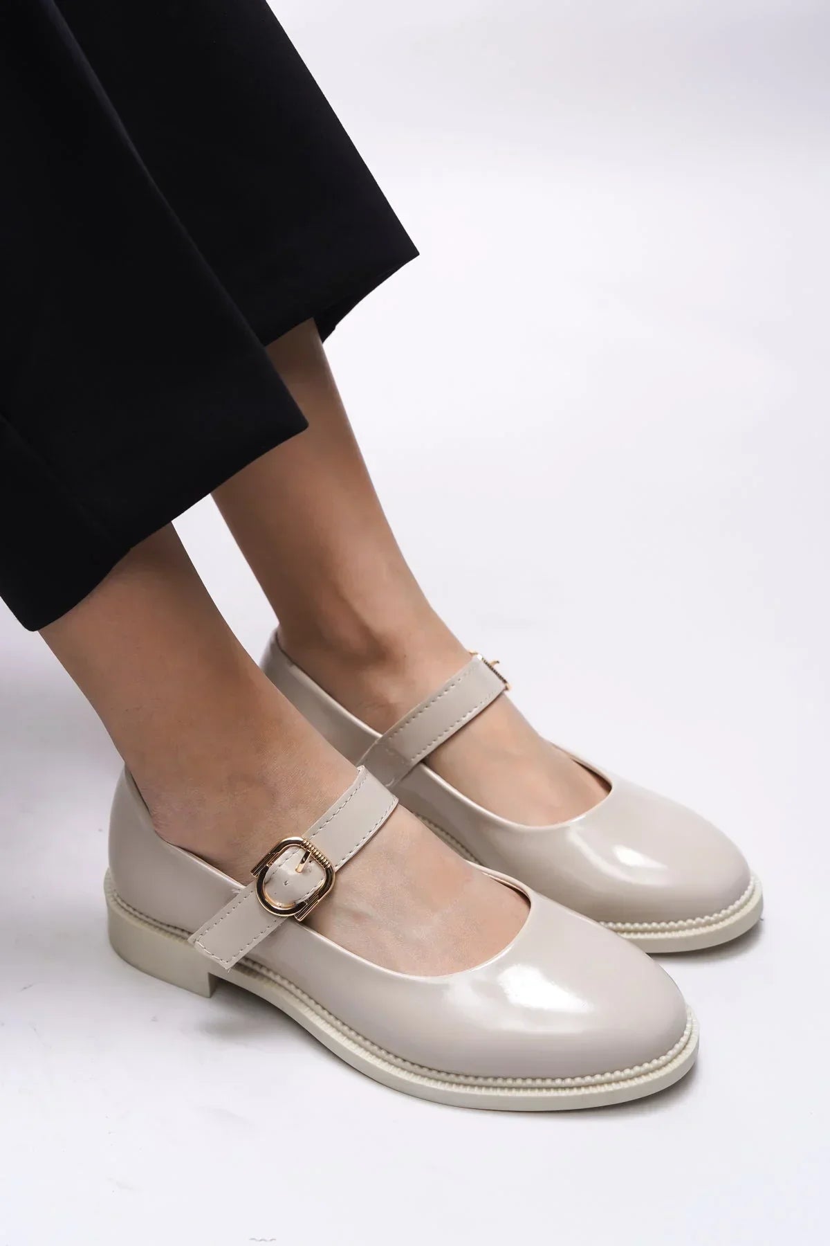 Loventino Saelheira Kadın Babet 0012250 Ten Rugan