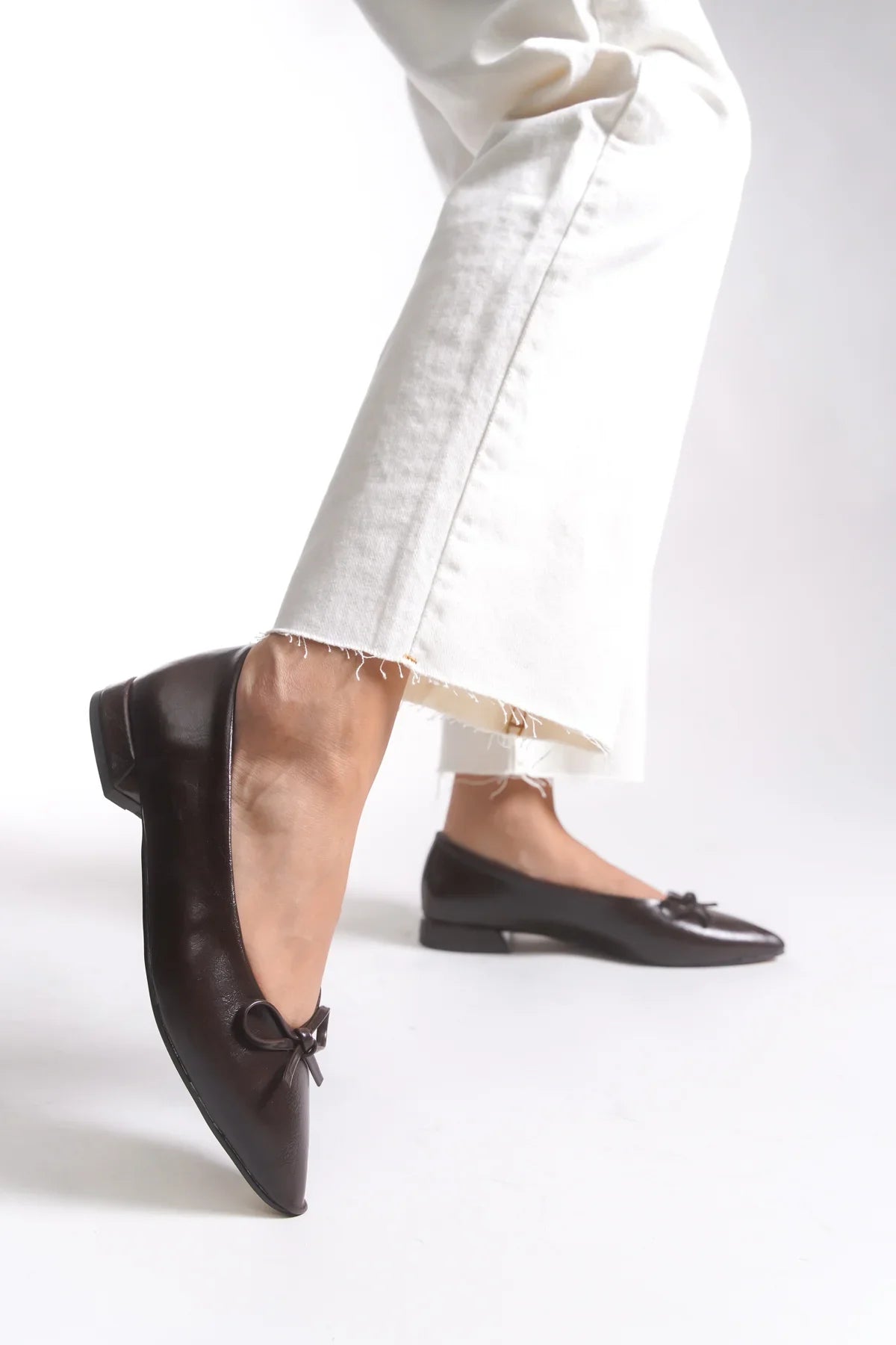 Riccon Kadın Sivri Burun Babet 0012502 Kahverengi Cilt