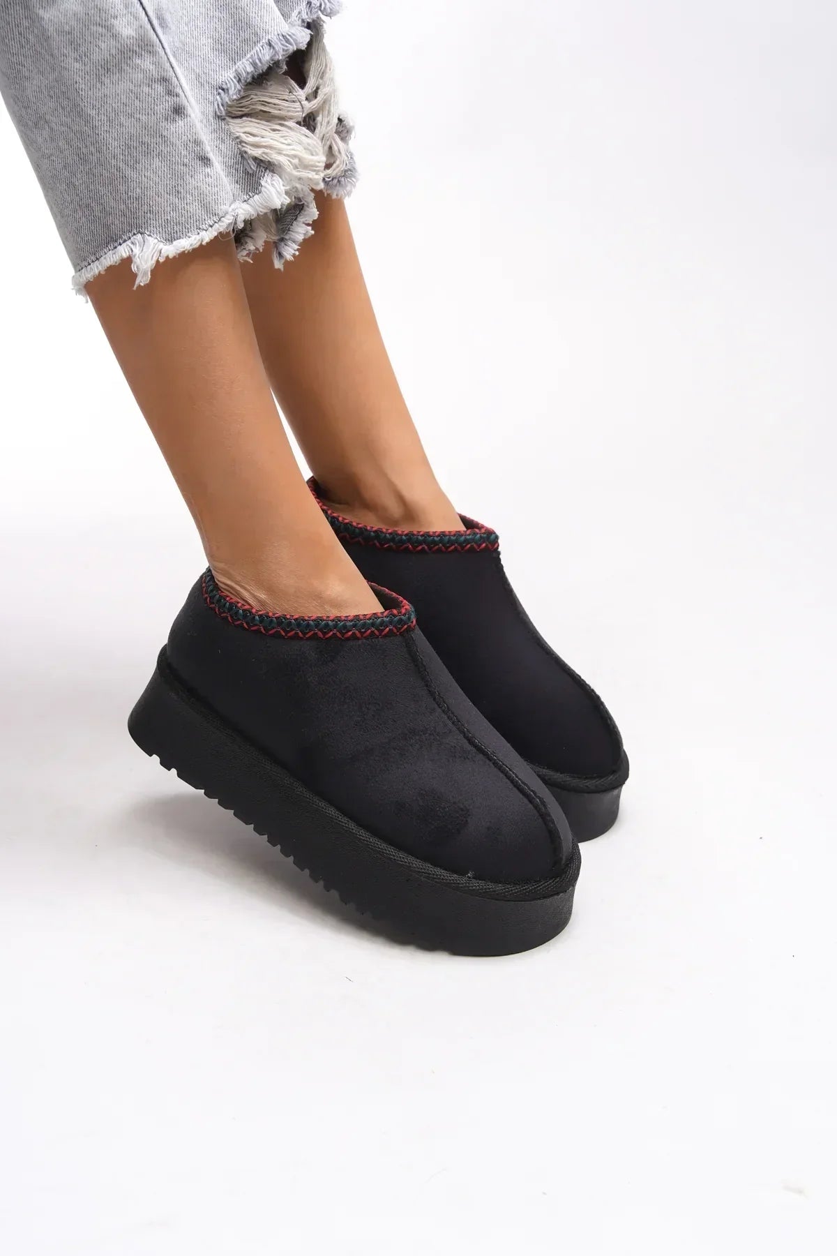 Riccon Frilvalor Kadın Yüksek Tabanlı Kısa Rahat Bot 0012202 Siyah