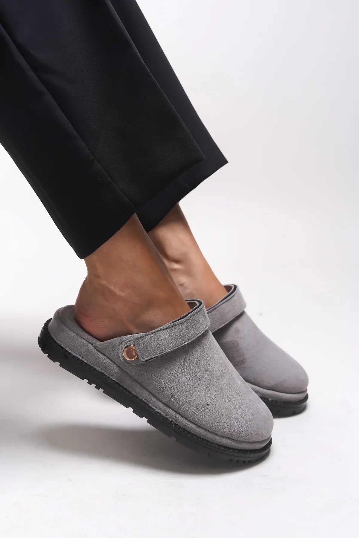 Riccon Everqinor İçi Kürklü Kadın Terlik 0012999 Füme