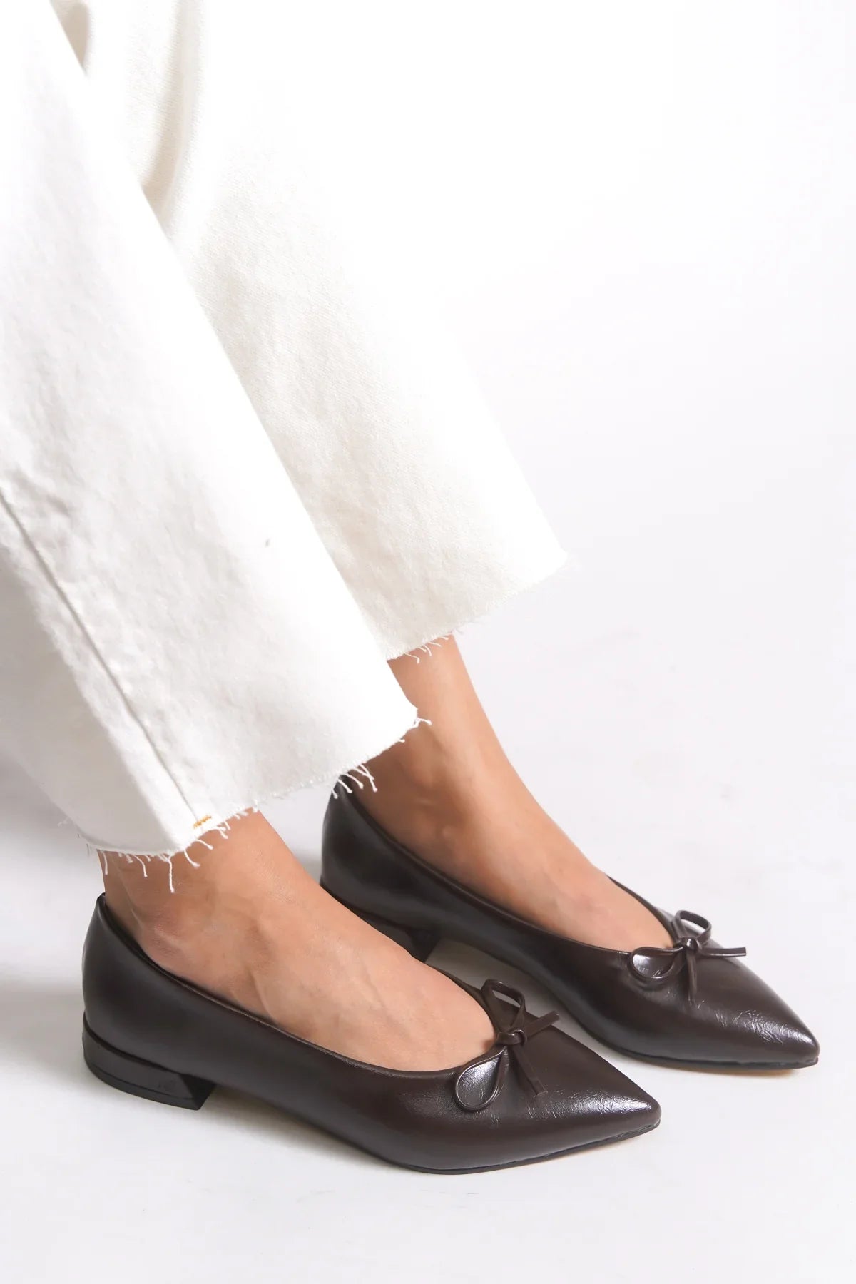 Riccon Kadın Sivri Burun Babet 0012502 Kahverengi Cilt