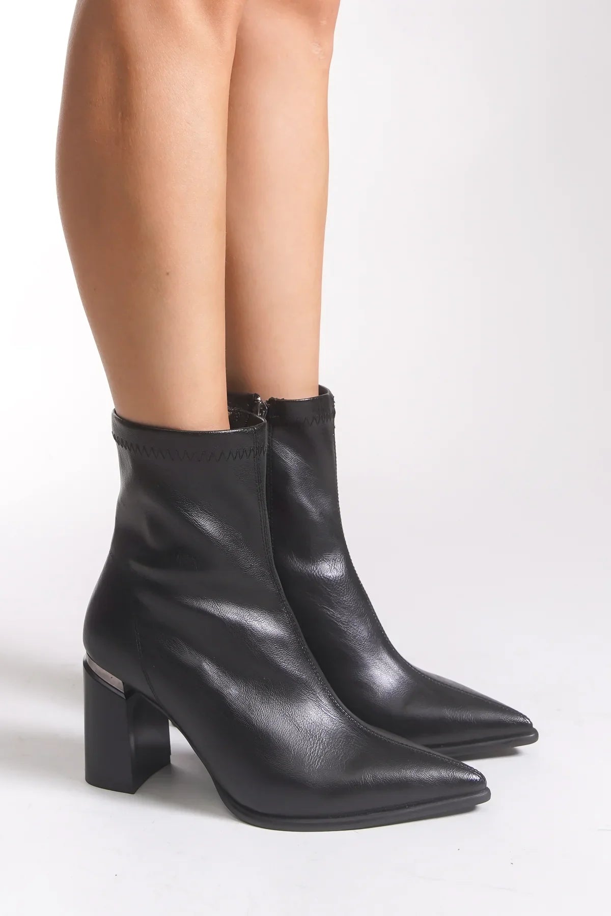 Riccon Kadın Sivri Burun Streç Bot 0012080 Siyah