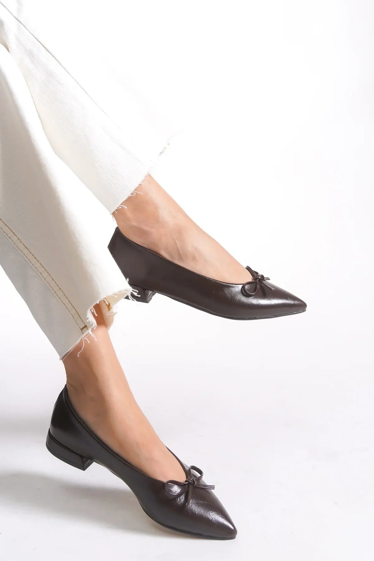 Riccon Kadın Sivri Burun Babet 0012502 Kahverengi Cilt